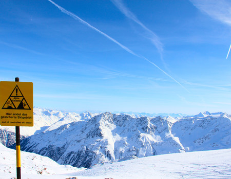 MOUNTAINS Wall murals