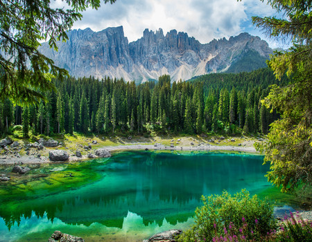 MOUNTAINS Wall murals