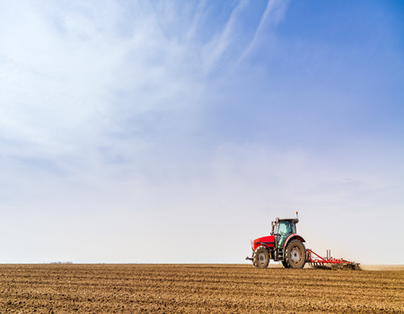 TRACTOR Wall murals